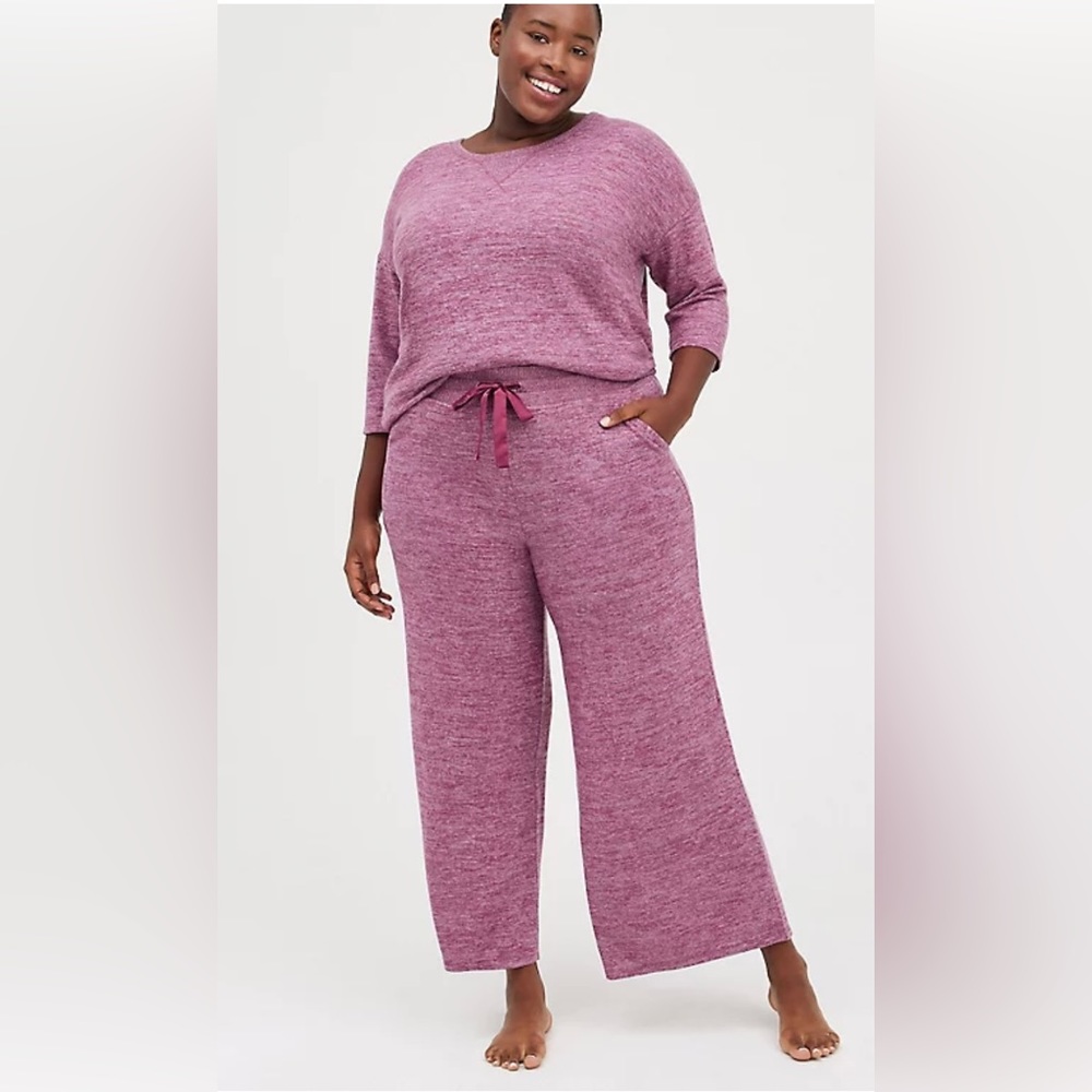 SOLD AS A SET! Torrid Size 1 (14/16) Super Soft Dolman Lounge Tee and Pants